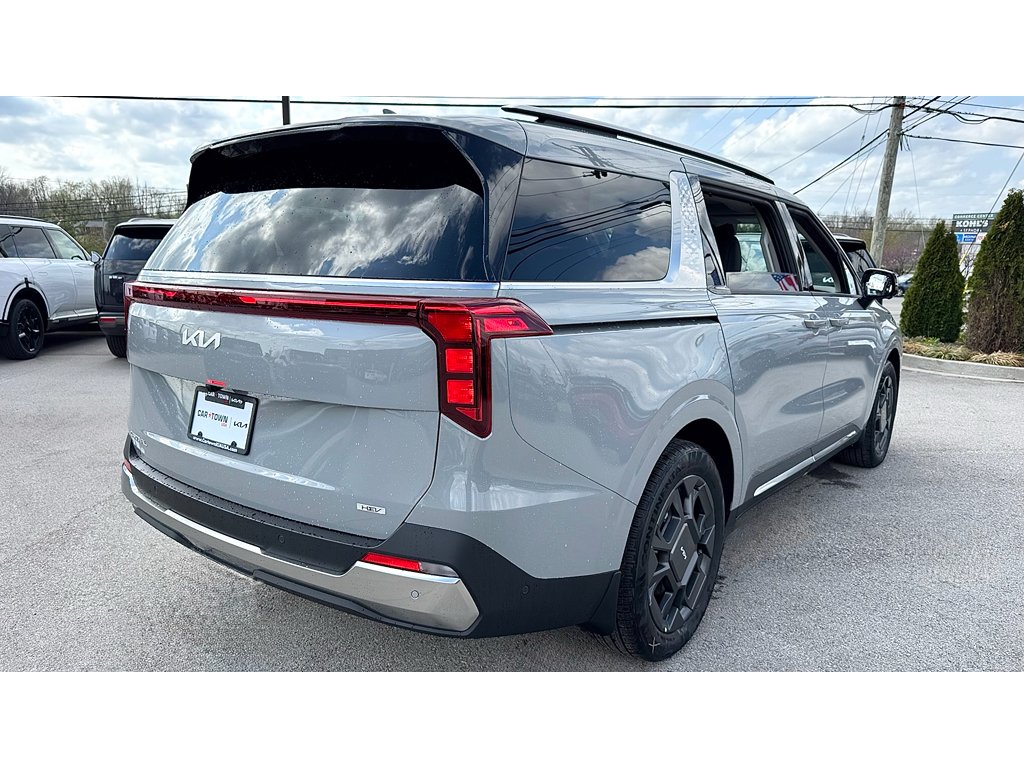 New 2026 Ceramic Silver Kia SX image 4