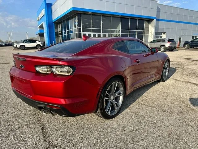 2021 Chevrolet Camaro 1LT - Photo 6