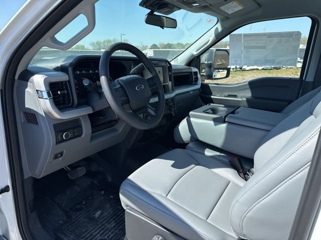 New 2026 Oxford White Ford XL image 11