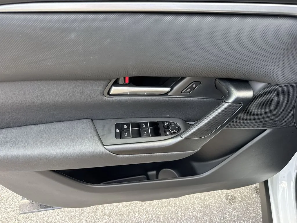 New 2026 Wind Chill Pearl Mazda 2.5 S Select AWD image 40