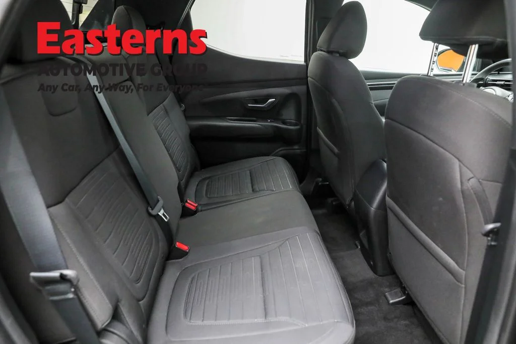 Used 2022 Black Hyundai SEL image 20