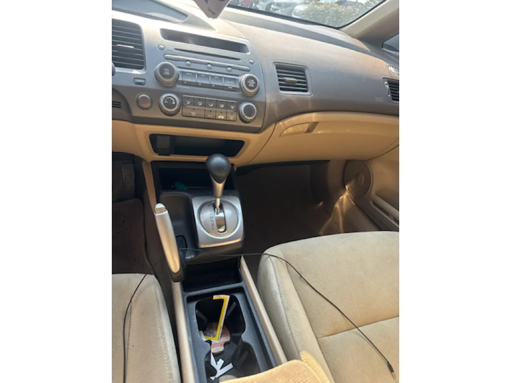 Used 2007 Taffeta White Honda LX image 10