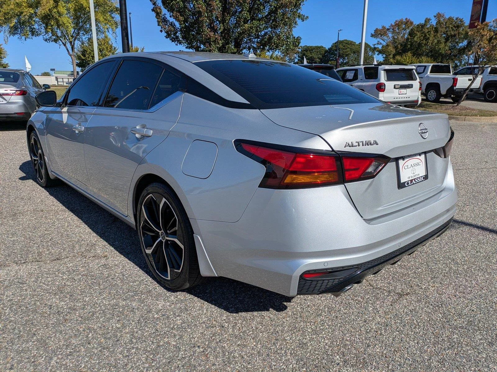 Used 2024 Brilliant Silver Metallic Nissan 2.5 SR image 6