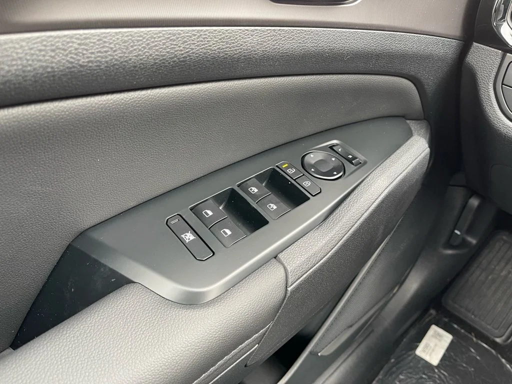 New 2026 Gray Kia EX image 20