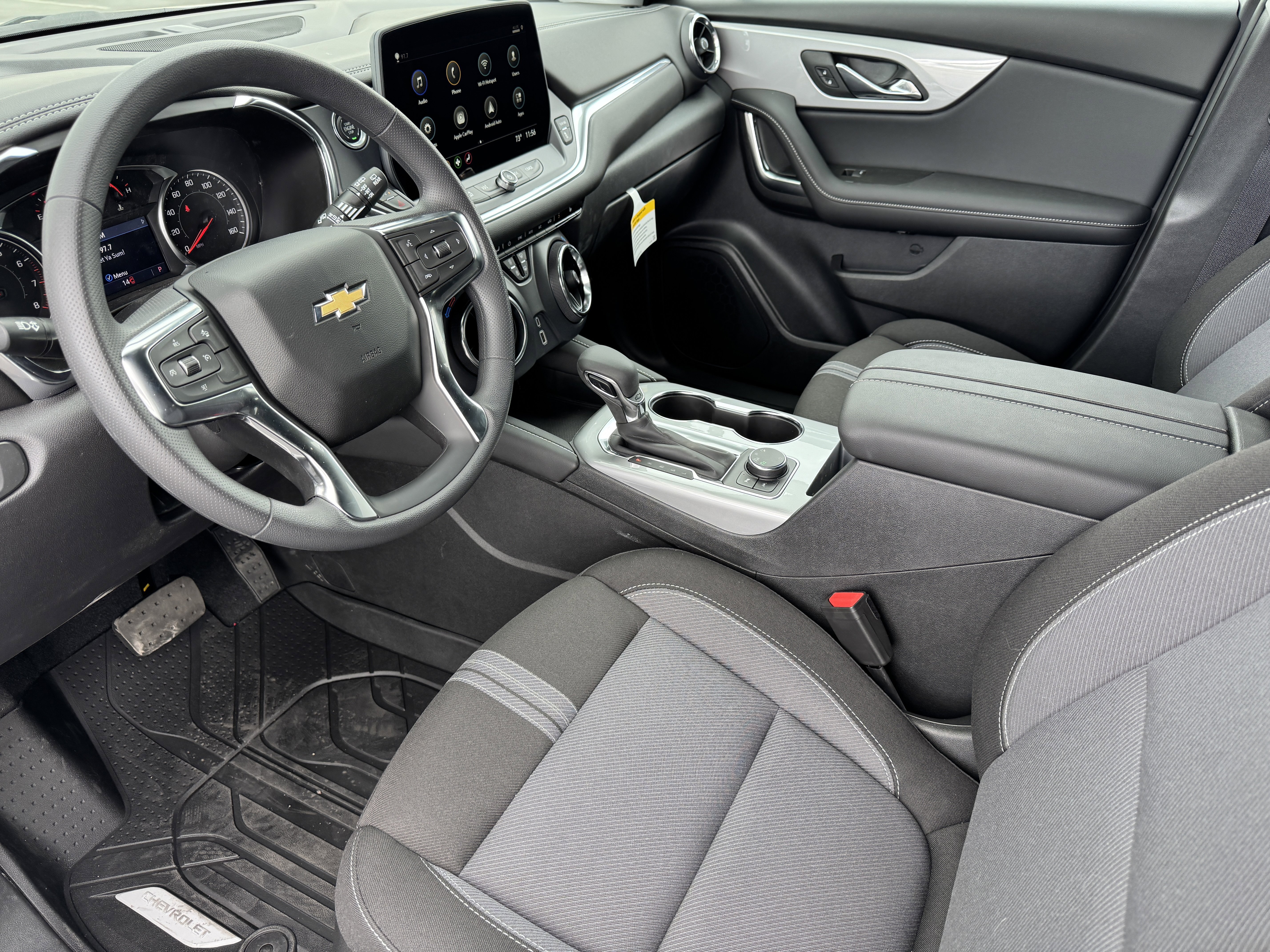 2025 Chevrolet Blazer 2LT - Photo 8