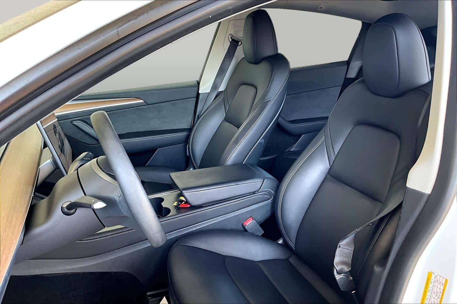 Used 2023 Pearl White Multi Tesla  image 7
