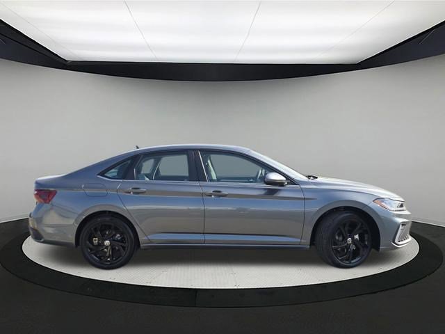 New 2026 Platinum Gray Metallic Volkswagen SE image 8