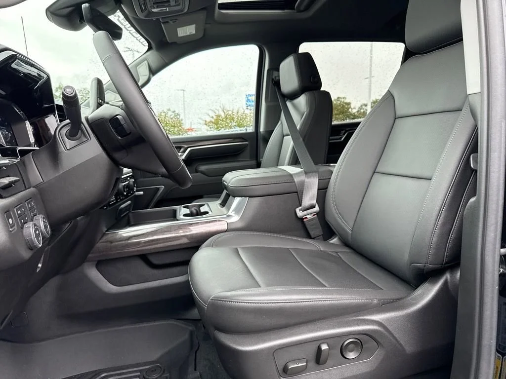 New 2025 Black Chevrolet LTZ image 23