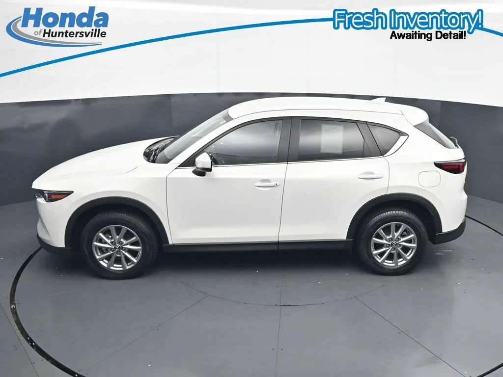 Used 2025 White Metallic Mazda 2.5 S image 16
