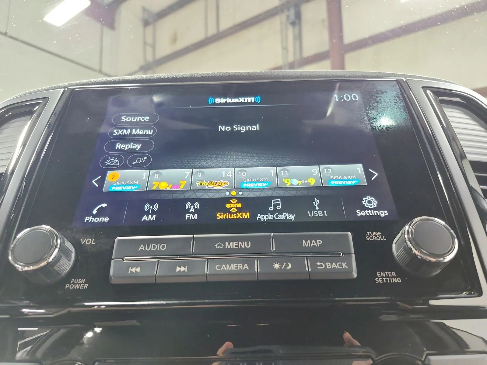 Used 2023 White Nissan PRO-4X image 27
