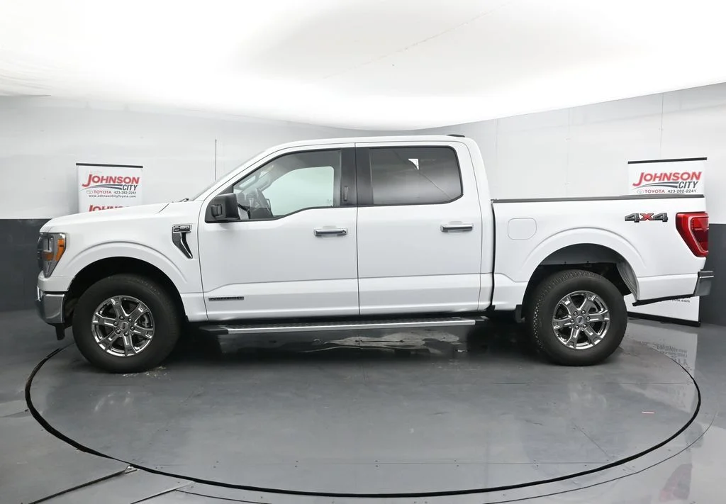 Used 2022 White Ford XLT image 5