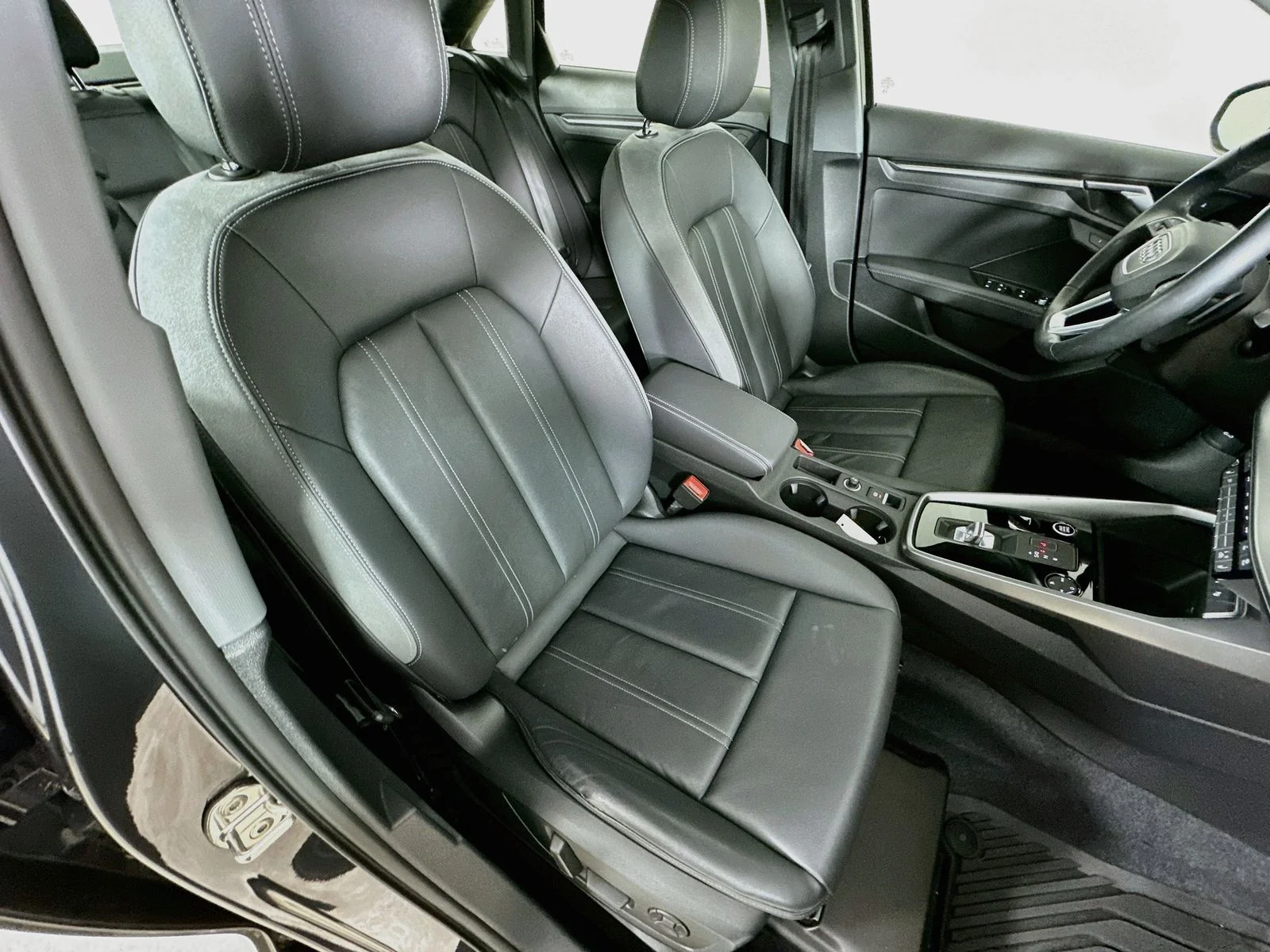Used 2023 Gray Audi  image 43