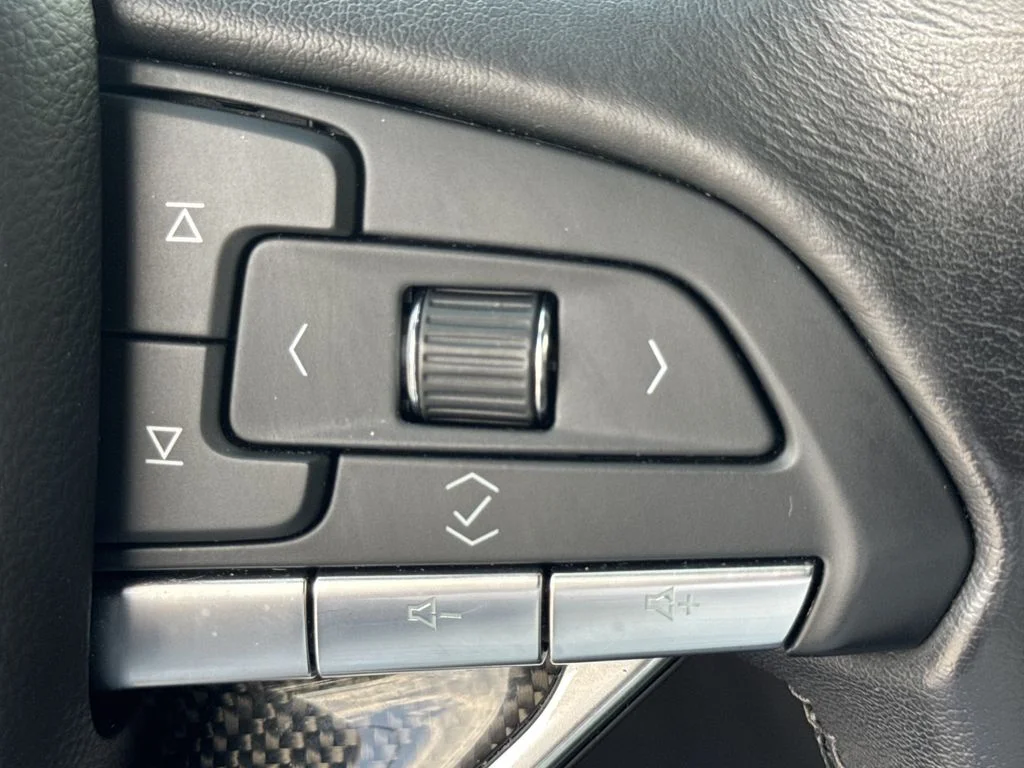 Used 2021 Green Cadillac Sport image 26