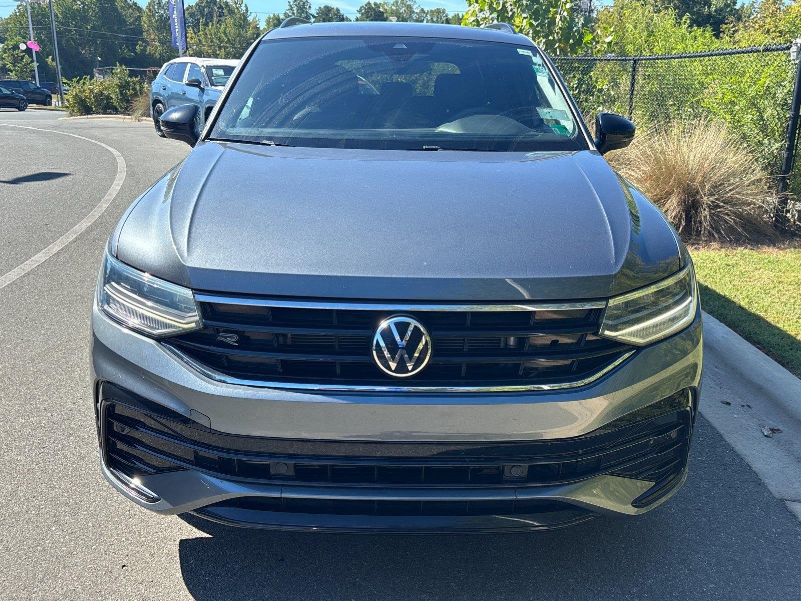 Used 2023 Platinum Gray Metallic Volkswagen SE R-Line Black image 8