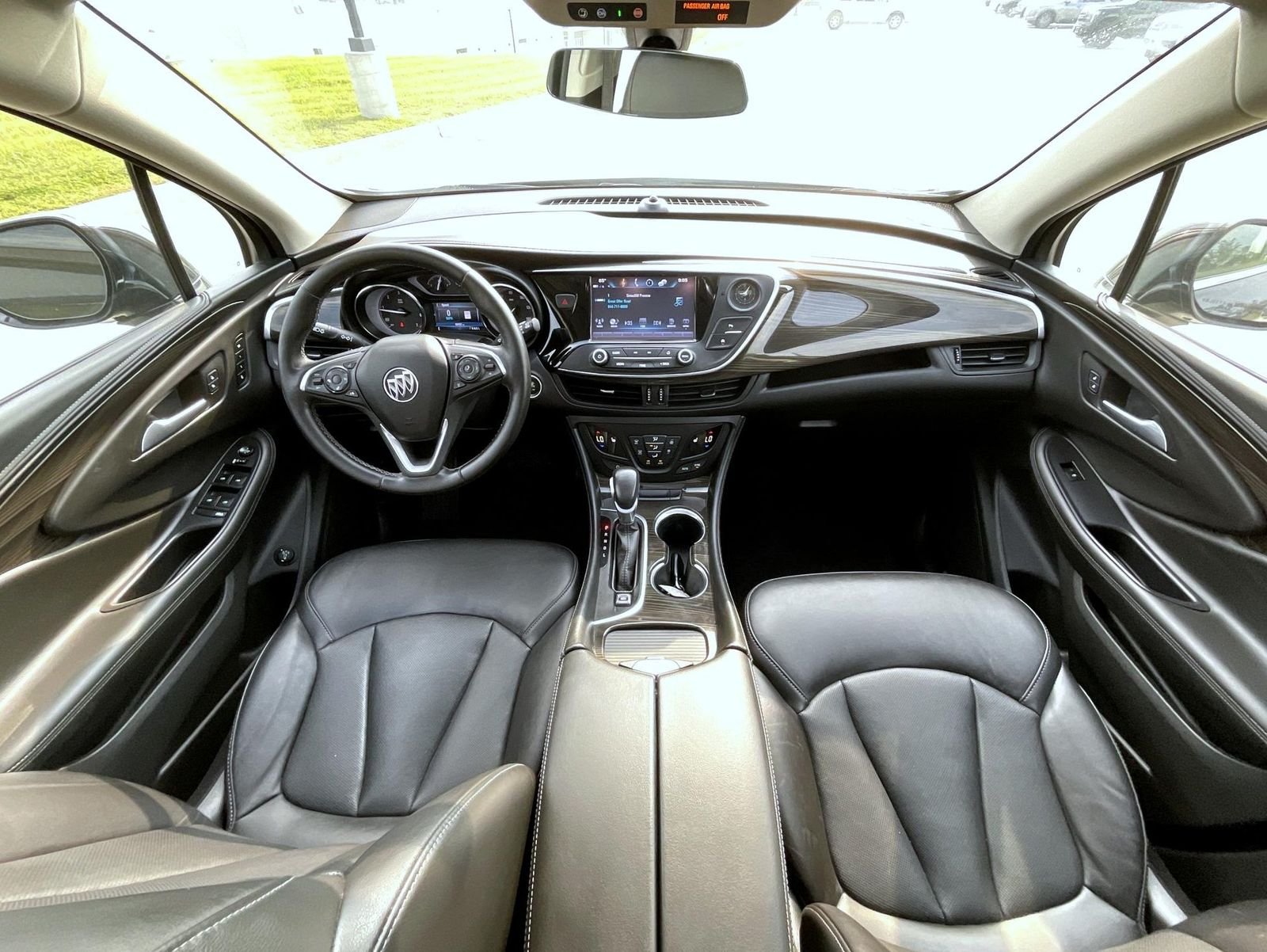 Used 2020 Black Buick Essence image 15
