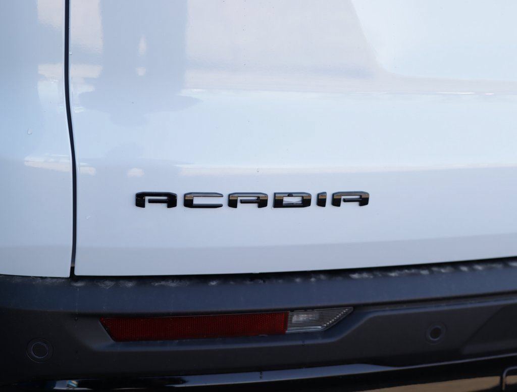 New 2026 Glacier White Tricoat GMC Elevation image 37