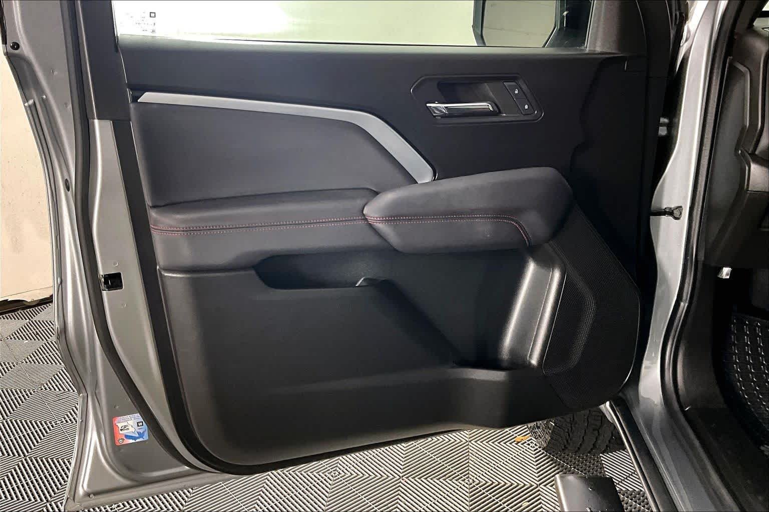 2024 Chevrolet Colorado Z71 - Photo 21