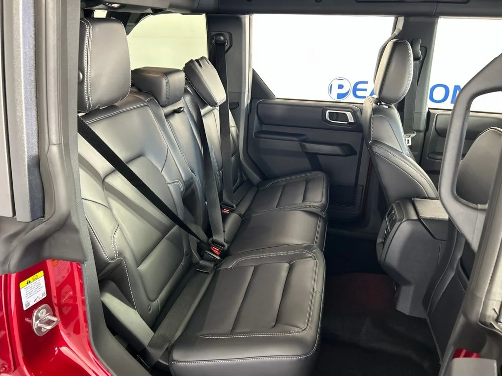 New 2026 Ruby Red Metallic Tinted Clearcoat Ford Outer Banks® image 31