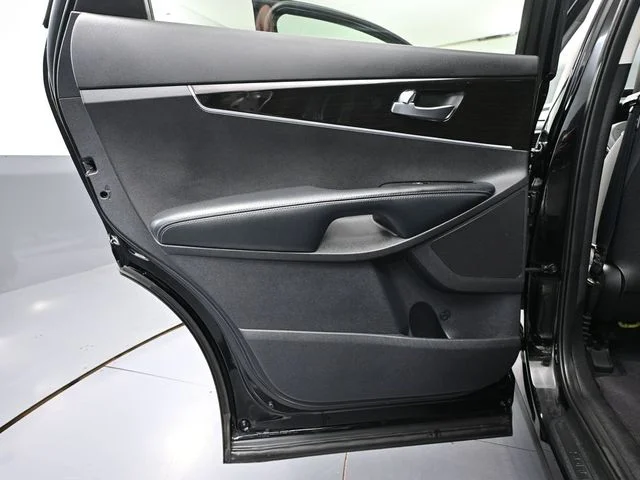 2019 Kia Sorento LX - Photo 31
