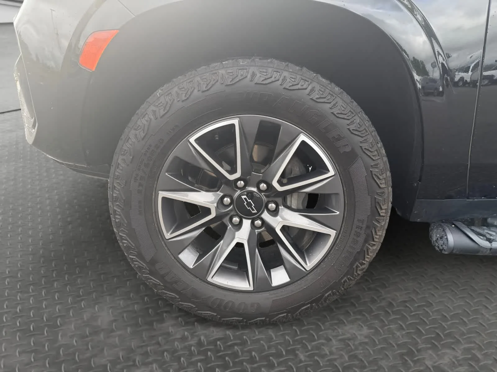 2024 Chevrolet Tahoe Z71 - Photo 9