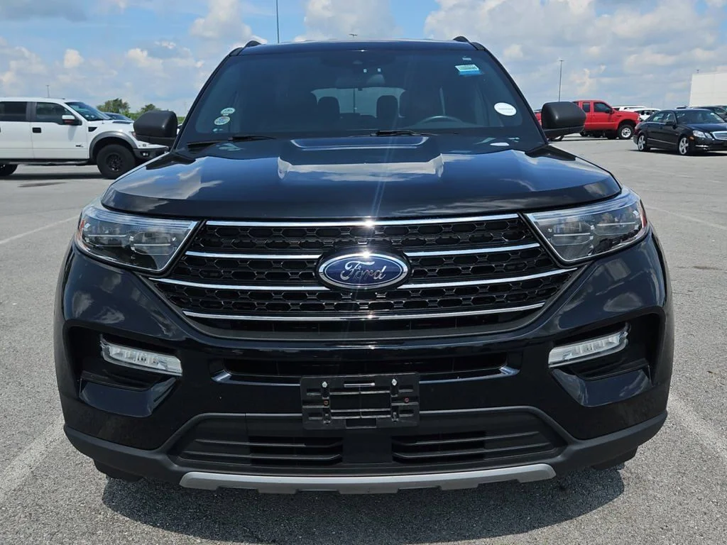 Certified Used 2020 Black Ford XLT image 7
