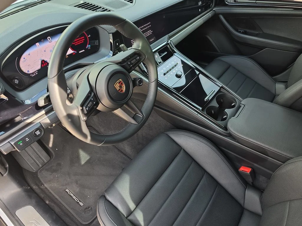 Used 2024 White Porsche 4 image 19