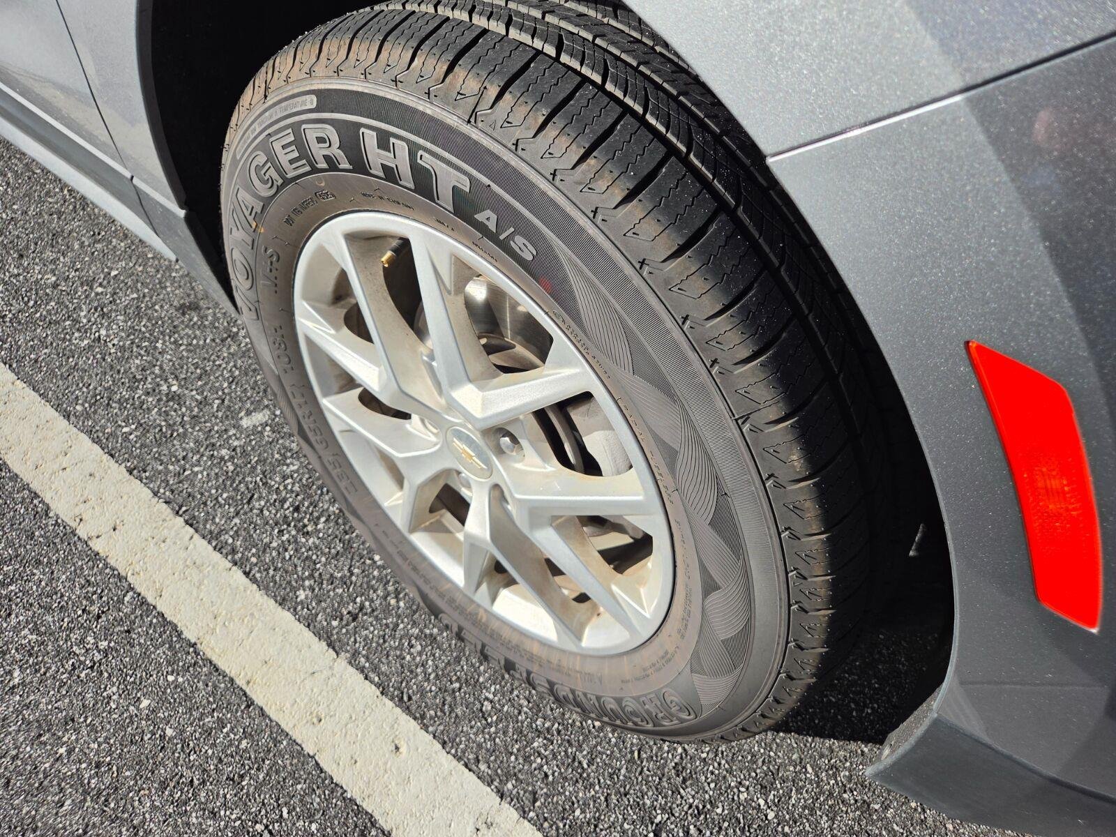 Used 2024 Sterling Gray Metallic Chevrolet LT image 4