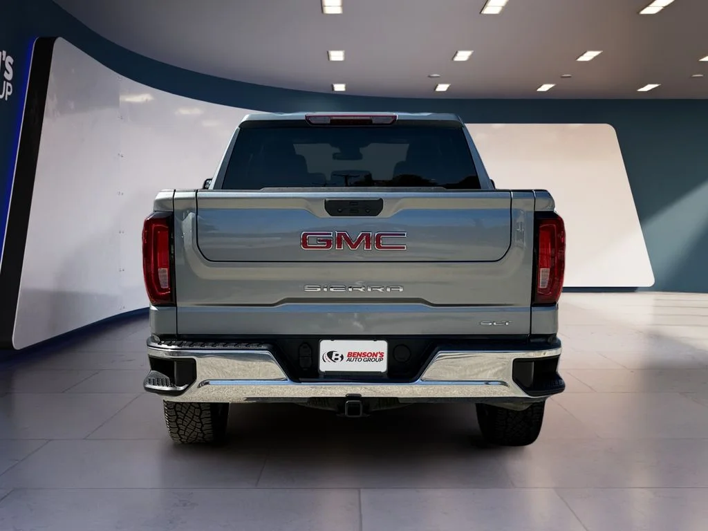 Used 2025 Silver GMC SLT image 4