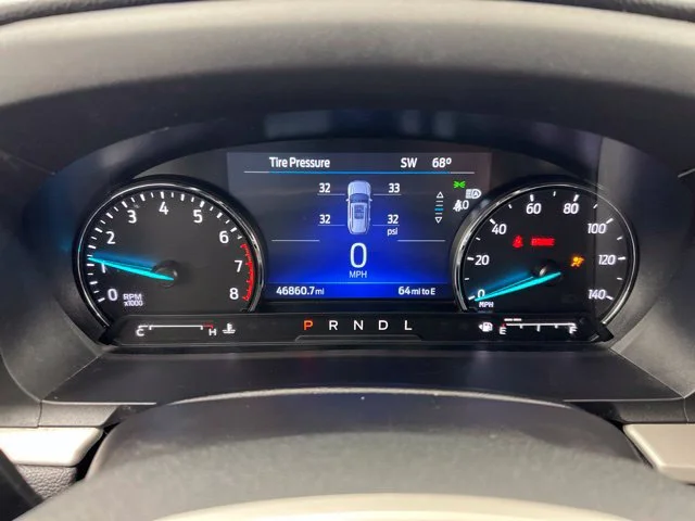 Used 2022 Silver Ford XLT image 16