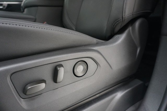 2026 Chevrolet Tahoe LT - Photo 20