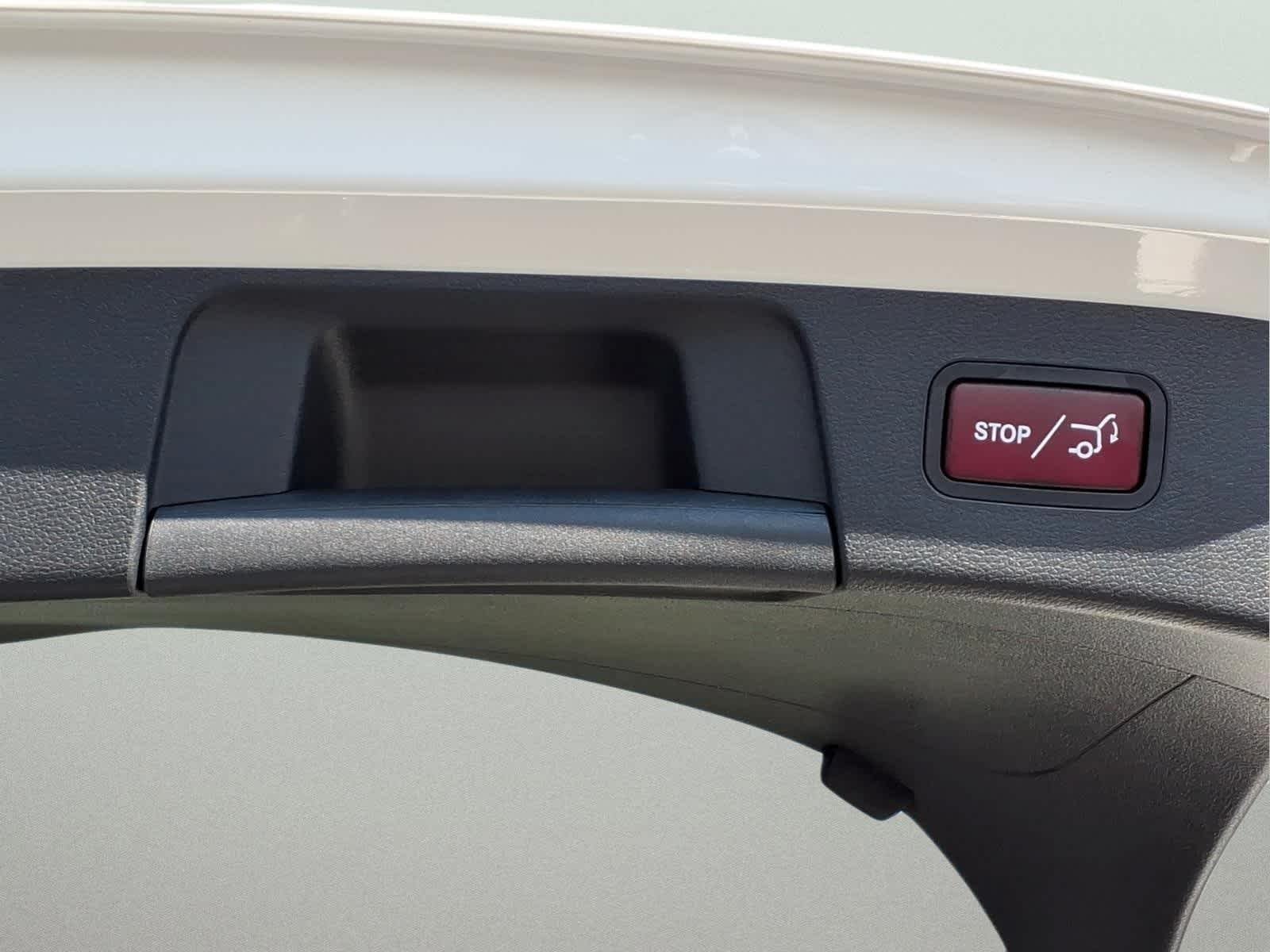 Used 2019 Polar White Mercedes-Benz GLA 250 image 7