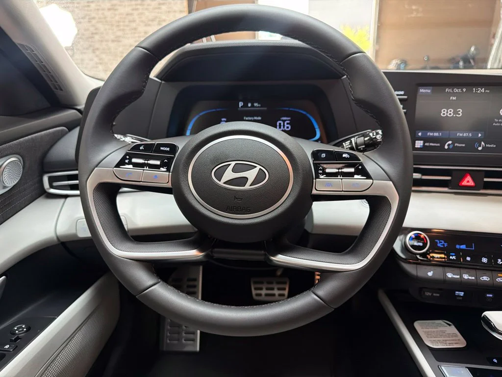 New 2026 Amazon Gray Hyundai SEL Sport Plus image 25