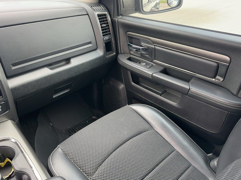 Used 2016 Granite Crystal Metallic Clearcoat Ram 4WD Crew Cab 140.5" Sport image 15