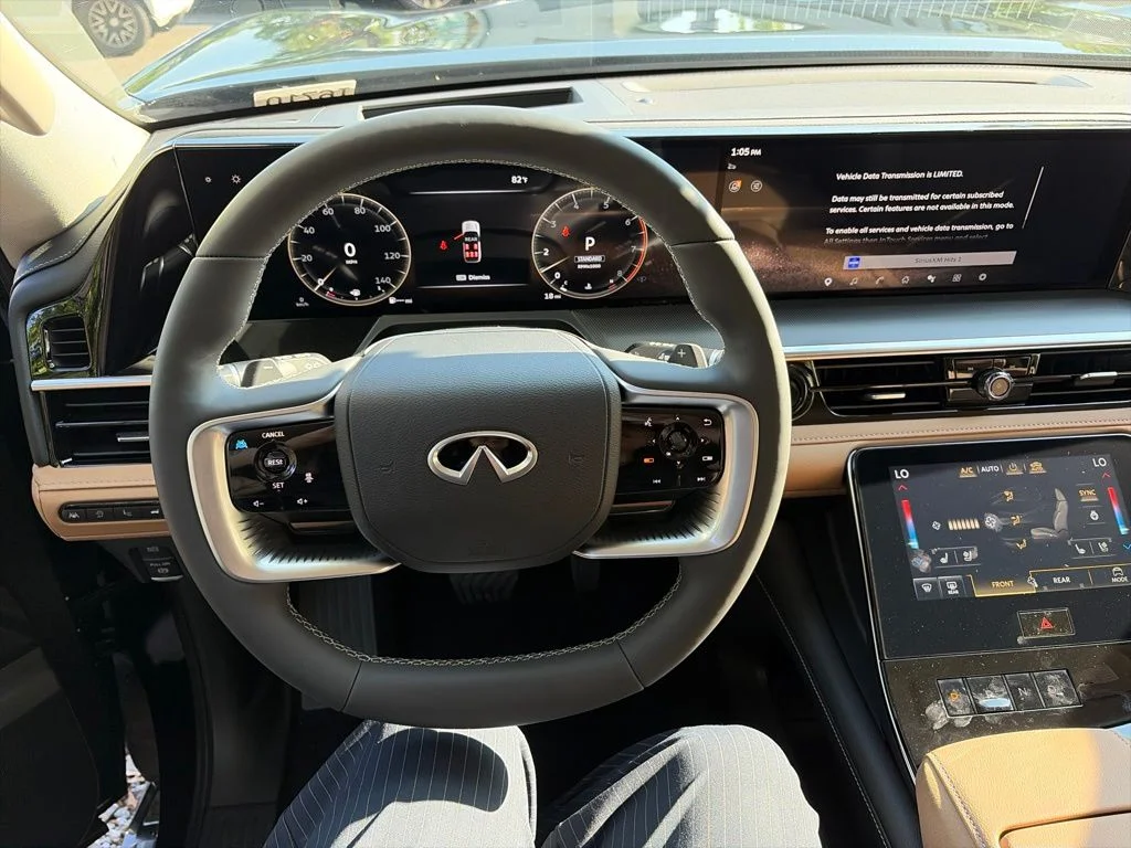 New 2027 Black Obsidian INFINITI LUXE image 4