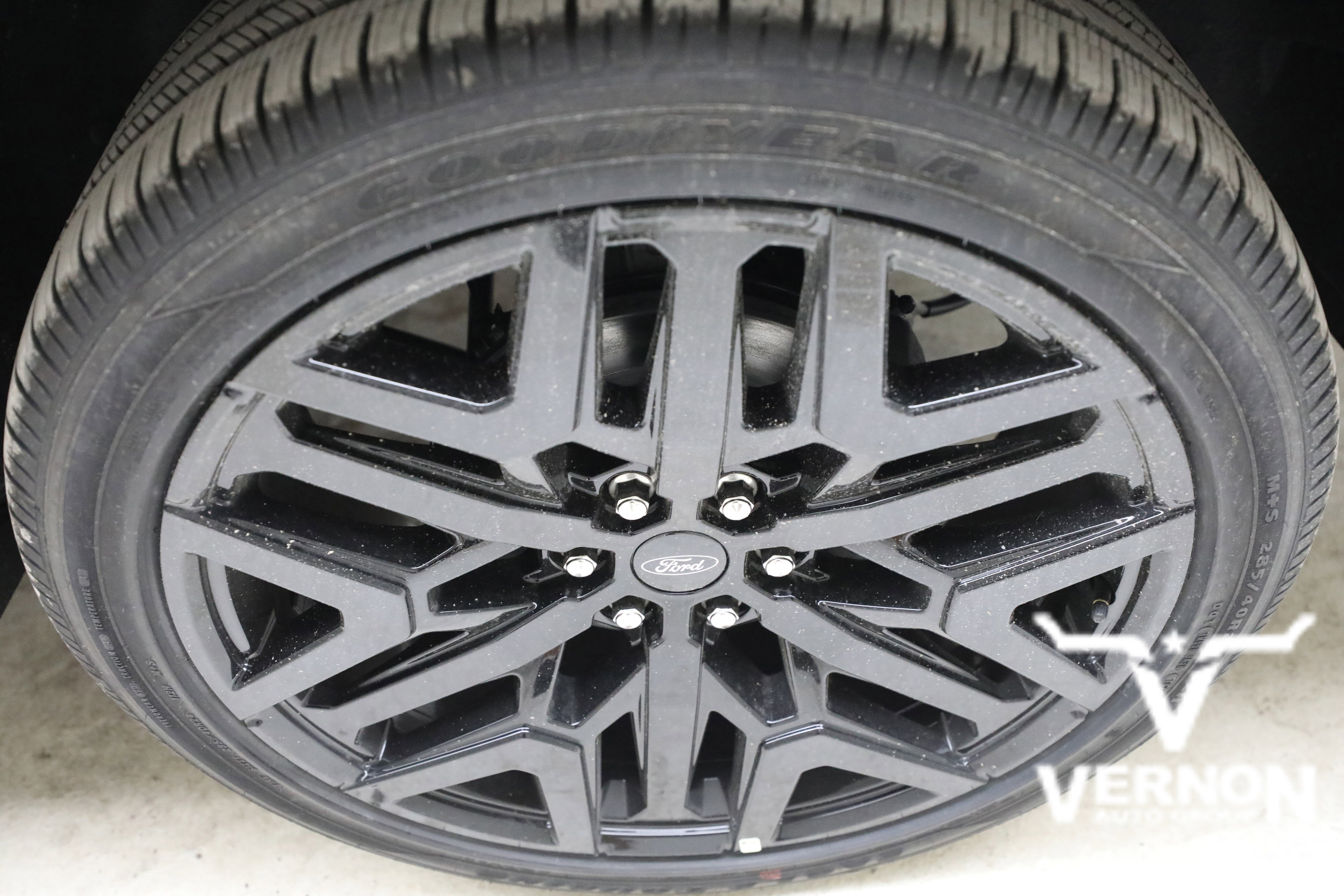 New 2026 Star White Metallic Tri-Coat Ford  image 32
