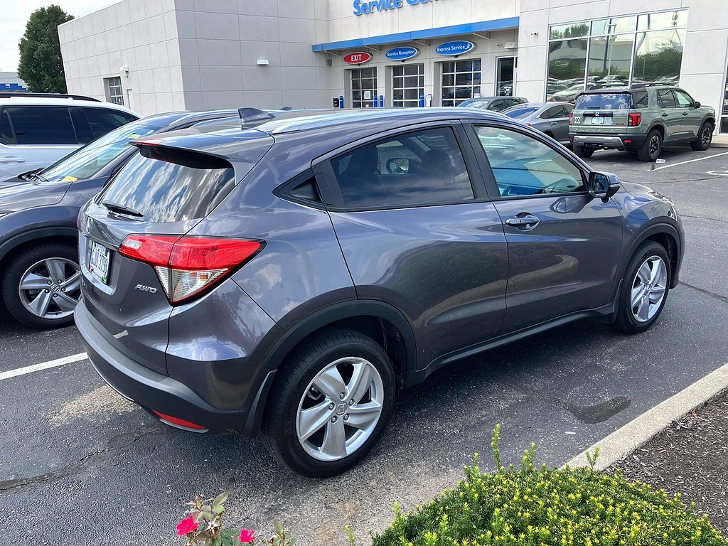 Used 2019 Modern Steel Metallic Honda EX-L image 4