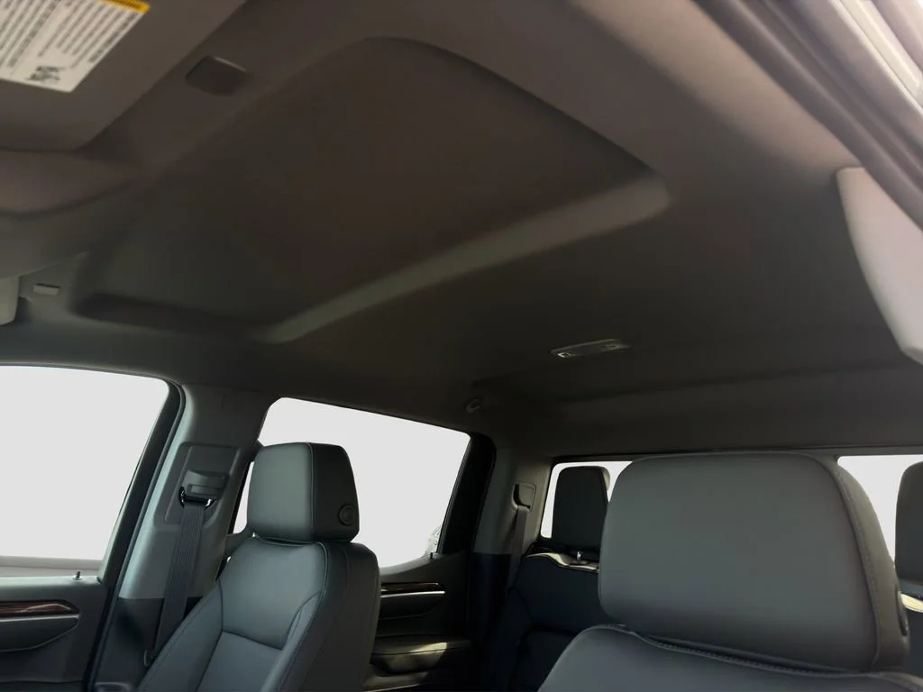 New 2026 Summit White GMC Elevation image 24