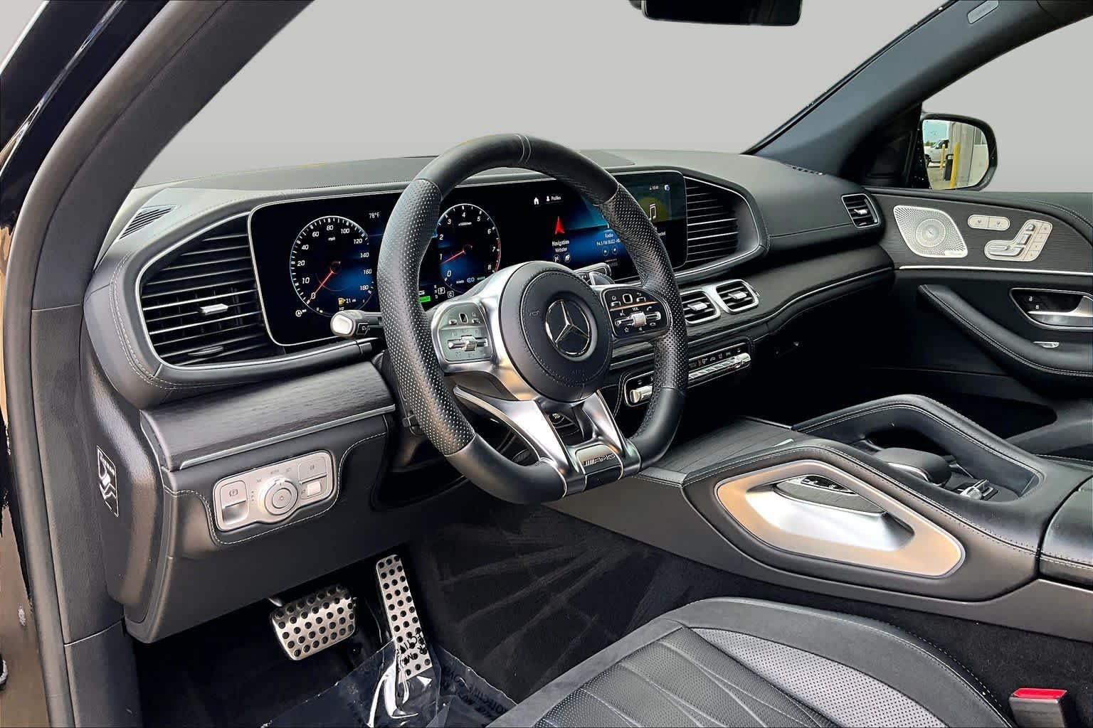 Used 2021 Obsidian Black Metallic Mercedes-Benz AMG® GLE 53 image 16