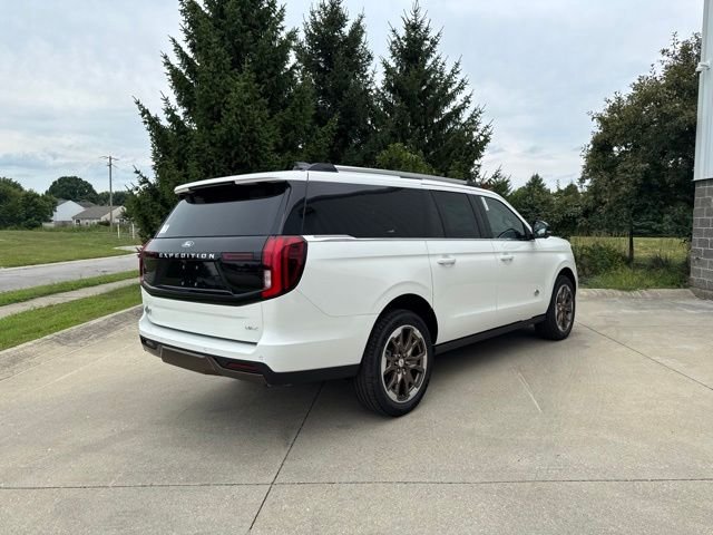 New 2027 White Ford King Ranch image 5