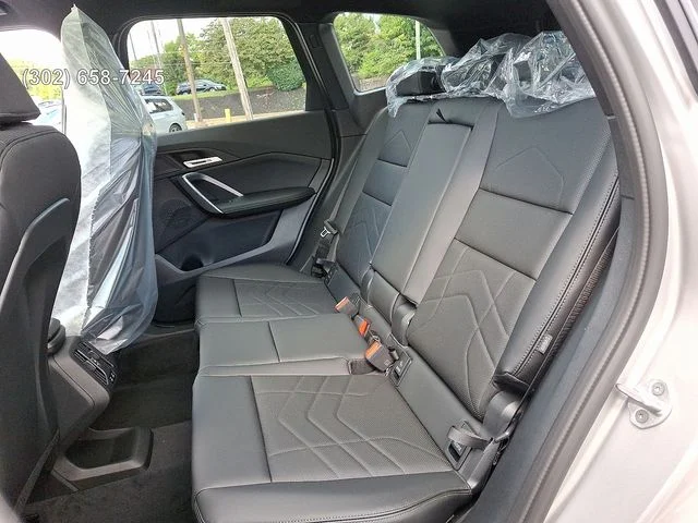 Used 2026 Space Silver Metallic BMW xDrive28i image 9
