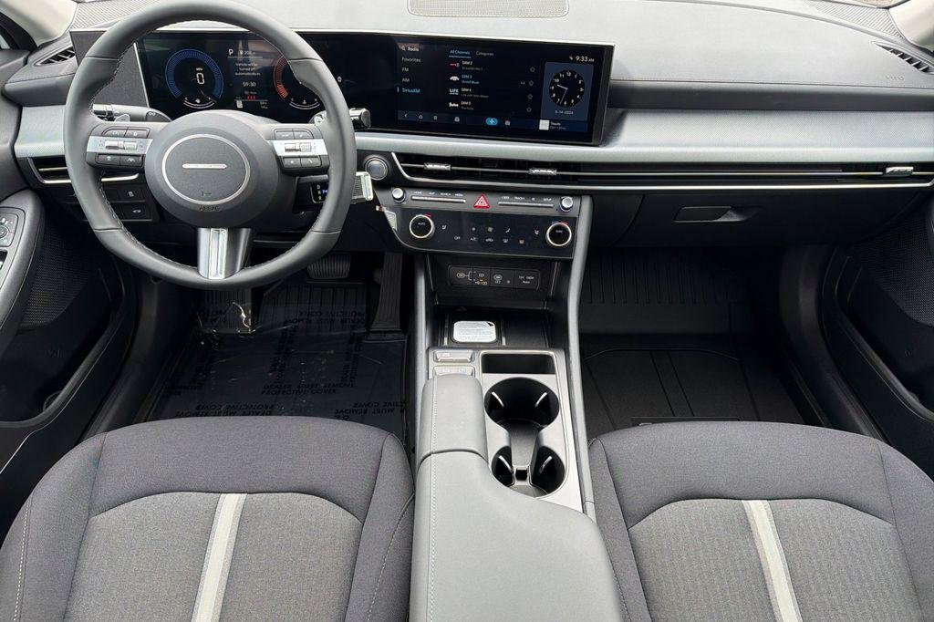 New 2026 White Hyundai SEL Sport image 10