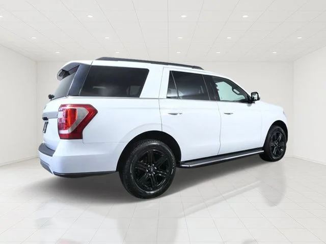 Used 2021 White Ford XLT image 6