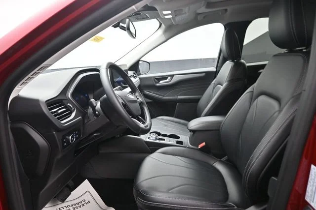Certified Used 2025 Rapid Red Metallic Tinted Clearcoat Ford Base image 9