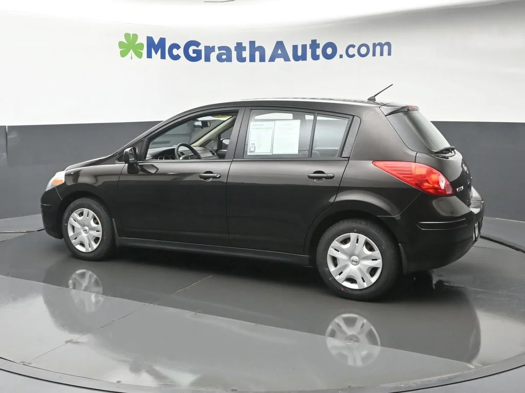 Used 2010 Black Nissan 1.8 S image 24