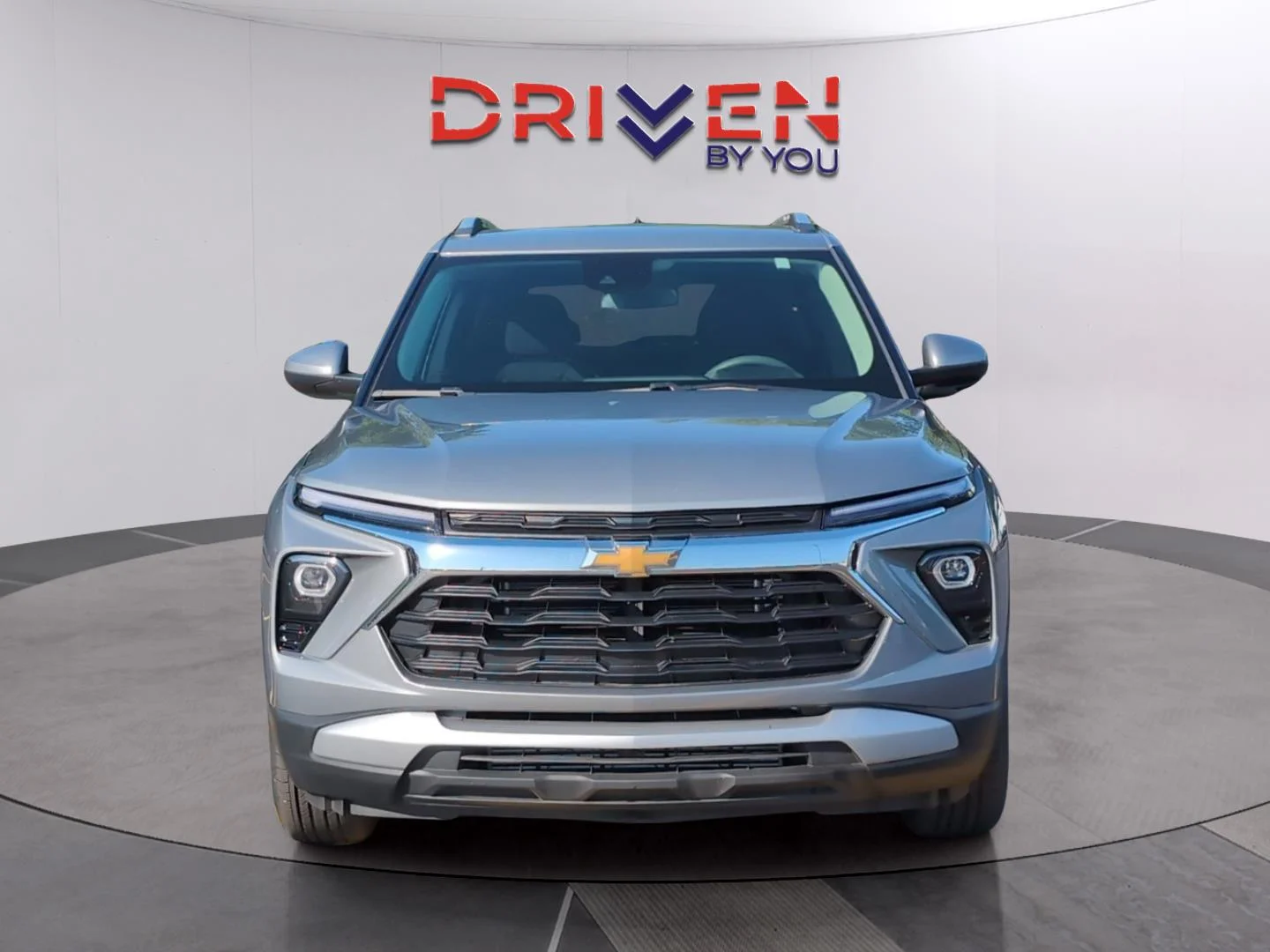 Used 2025 Sterling Gray Metallic Chevrolet LT image 8