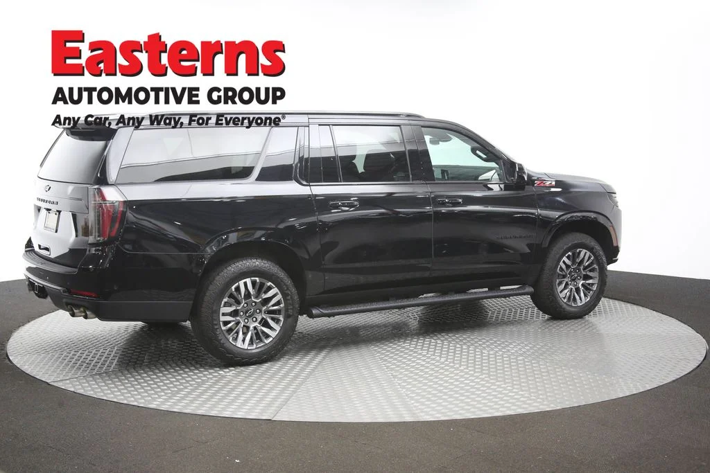 Used 2025 Black Chevrolet Z71 image 47