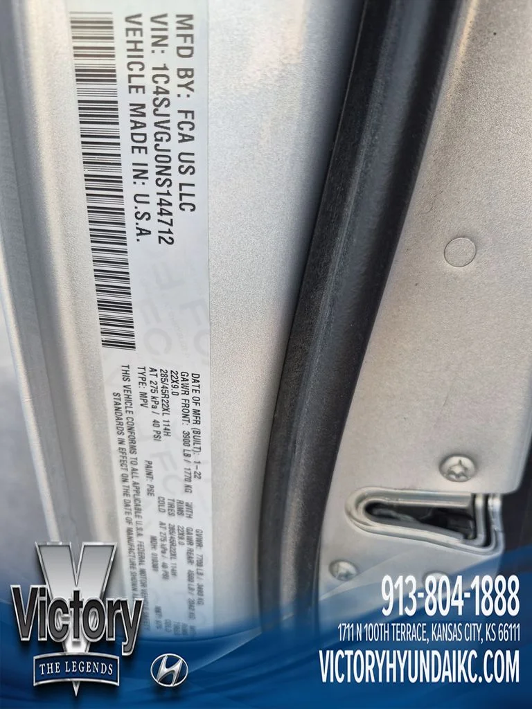 Used 2022 Silver Jeep Series III image 30