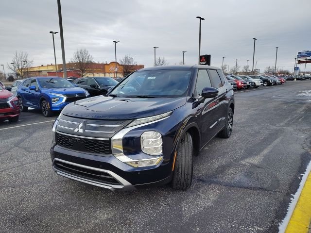 New 2026 Blue Mitsubishi SE image 3