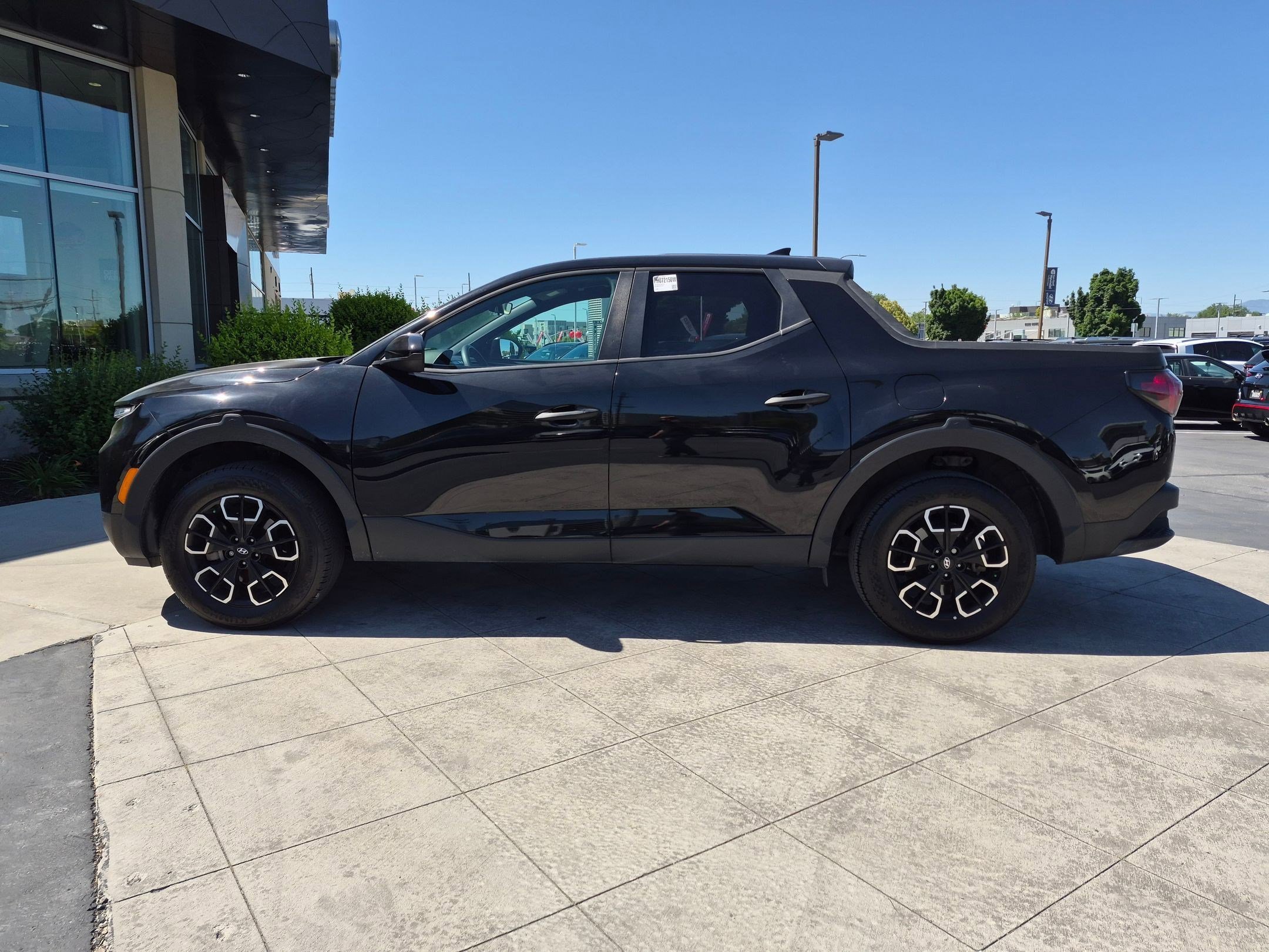 2023 Hyundai Santa Cruz SE - Photo 8