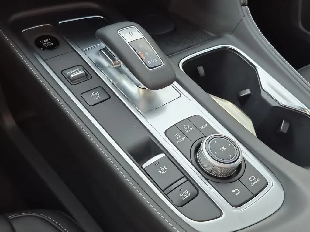New 2027 MINERAL BLACK INFINITI Sport AWD image 15